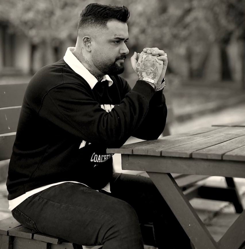 دانلود آهنگ  زادگاه با صدای مجید اصلاحی